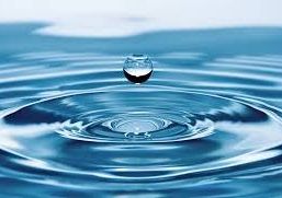 Dlaczego woda jest niezbędna do utrzymania dobrego zdrowia.